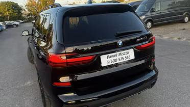BMW X7