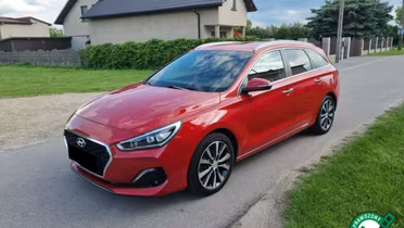 HYUNDAI i30