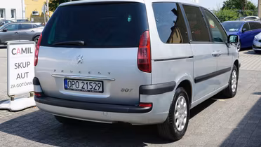 PEUGEOT 807