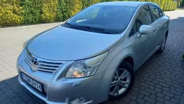 TOYOTA Avensis