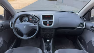 PEUGEOT 206+