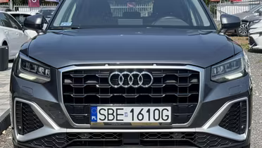 AUDI Q2