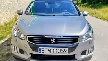 PEUGEOT 508
