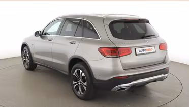MERCEDES-BENZ GLC