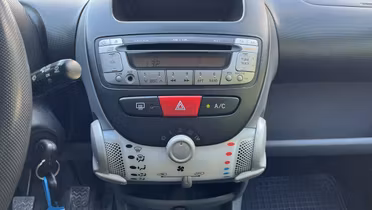 TOYOTA Aygo