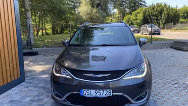 CHRYSLER Pacifica