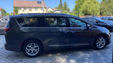 CHRYSLER Pacifica