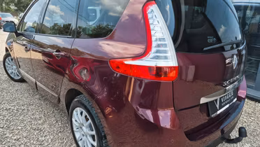 RENAULT Grand Scenic