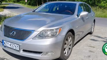 LEXUS LS