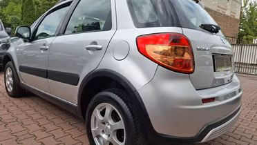 SUZUKI SX4