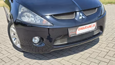 MITSUBISHI Grandis