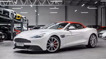 ASTON MARTIN Vanquish
