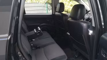 PEUGEOT 4007