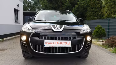 PEUGEOT 4007