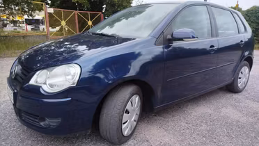 VOLKSWAGEN Polo