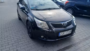 TOYOTA Avensis