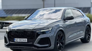 AUDI RS Q8