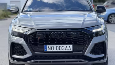 AUDI RS Q8