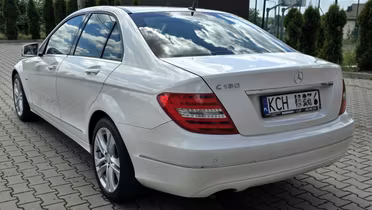 MERCEDES-BENZ C Klasa