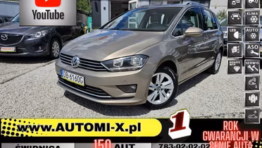 VOLKSWAGEN Golf Sportsvan
