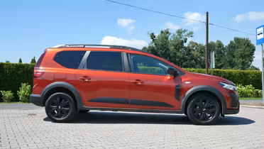 DACIA Jogger