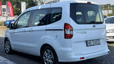 FORD Tourneo Courier