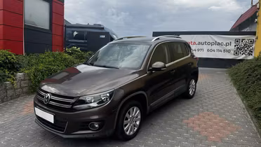 VOLKSWAGEN Tiguan