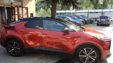 TOYOTA C-HR