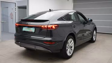 AUDI Q6 Sportback e-tron