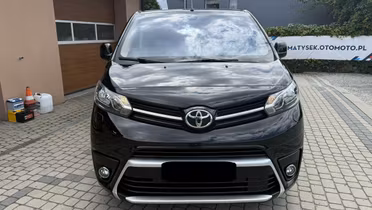 TOYOTA Proace Verso