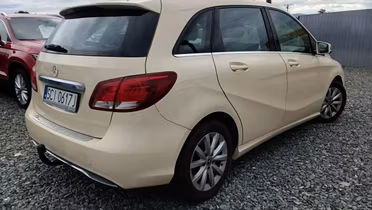 MERCEDES-BENZ B Klasa