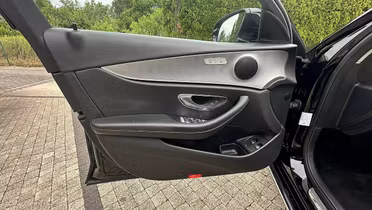 MERCEDES-BENZ E Klasa