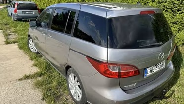 MAZDA 5