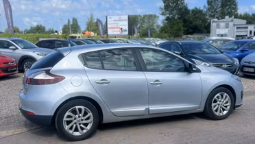RENAULT Megane