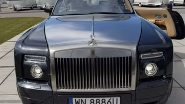 ROLLS-ROYCE Phantom