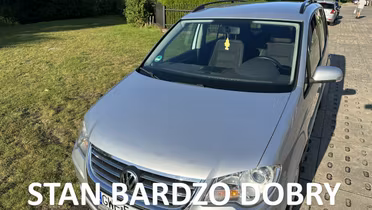 VOLKSWAGEN Touran