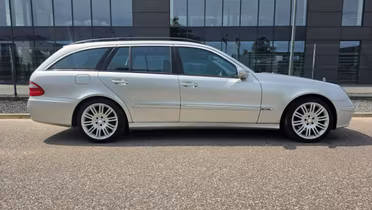 MERCEDES-BENZ E Klasa