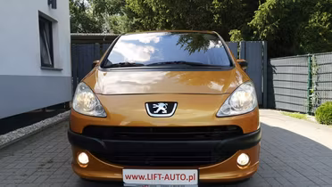 PEUGEOT 1007