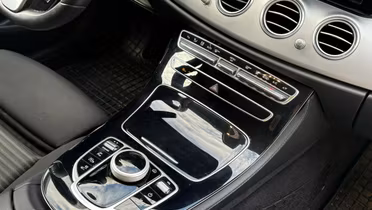 MERCEDES-BENZ E Klasa