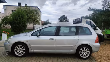 PEUGEOT 307