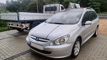PEUGEOT 307