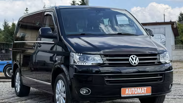 VOLKSWAGEN Multivan