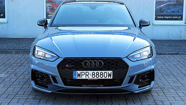 AUDI RS5