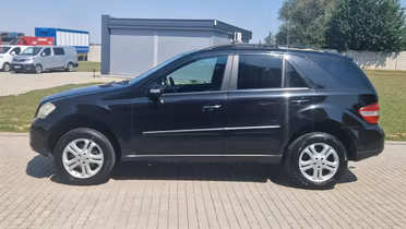 MERCEDES-BENZ ML