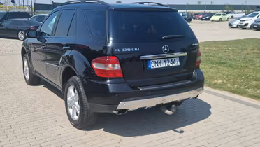 MERCEDES-BENZ ML