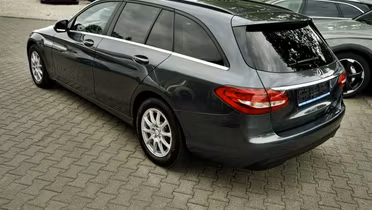 MERCEDES-BENZ C Klasa