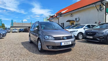 VOLKSWAGEN Golf Plus