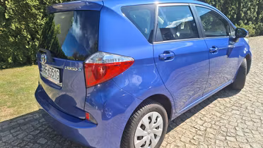 TOYOTA Verso-S