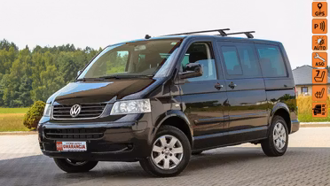 VOLKSWAGEN Multivan