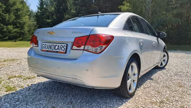 CHEVROLET Cruze